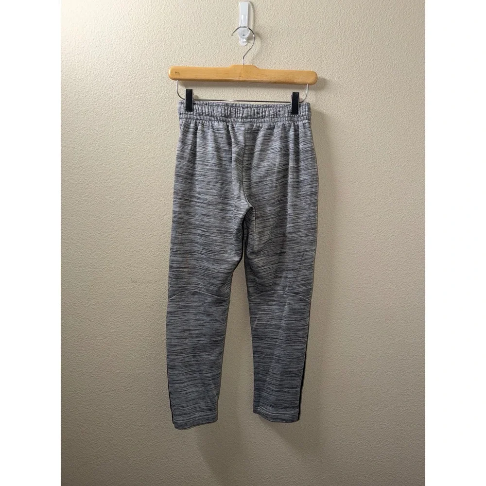 Boys Nike Drifit Sweats Size Medium